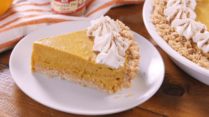 This No Bake Pumpkin Pie Couldn't Be Easier