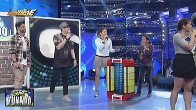 Vice Ganda, sobrang nag-enjoy sa throwback photos ni Vhong Navarro