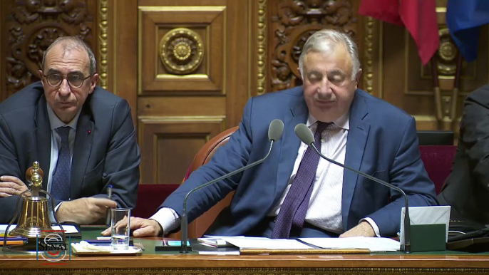 QAG - Catherine DEROCHE "Voilà deux ans que vous êtes en charge du dossier des retraites et nous n'y voyons toujours pas clair : où en êtes-vous exactement ?"