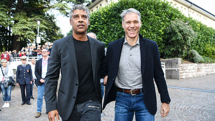 Rijkaard and van Basten: "AC Milan deserves to be at the top"