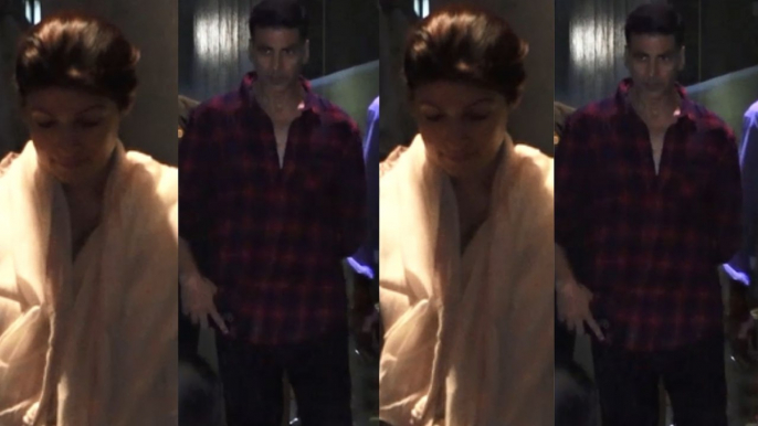 Twinkle Khanna, Akshay Kumar, Dimple Kapadia at Hinduja Hospital where Betty Kapadia Passed Away