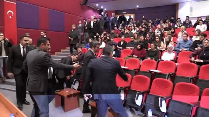 Dışişleri Bakan Yardımcısı Kıran, "Masada ve Sahada Güçlü Türkiye" konferansına katıldı