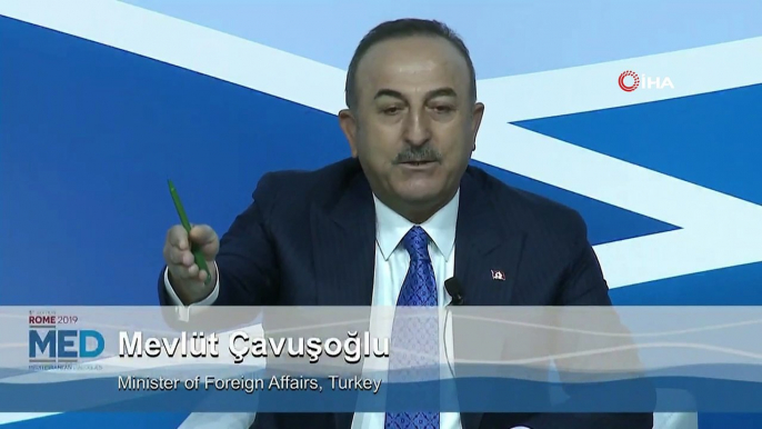 - Bakan Çavuşoğlu: “Suriye’de siyasi uzlaşma olmadan Suriye’den ayrılırsak, bölgeyi terör örgütüne bırakmış oluruz”- Dışişleri Bakanı Mevlüt Çavuşoğlu, 5. Akdeniz Diyaloğu Forumu’nda konuştu