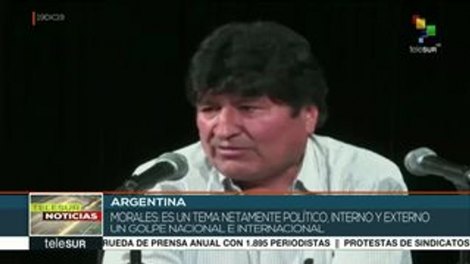 teleSUR Noticias: México:miles de migrantes a la espera de asilo en EU