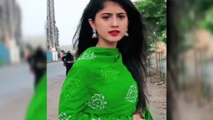 Avneet Kaur V/S Arishfa Khan | New Tik Tok Videos | Famous | Viral