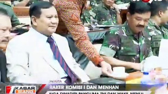 Menhan Prabowo dan Komisi I DPR Rapat Bahas Natuna