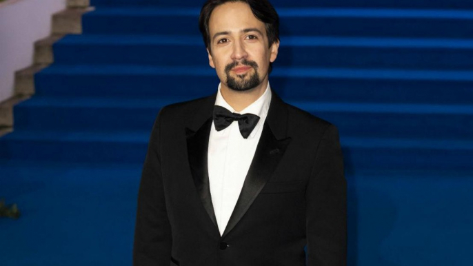 Lin-Manuel Miranda gives Hamilton movie update with original cast tease