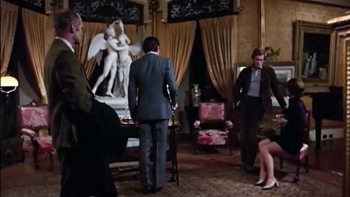 John Karlen In House Of Dark Shadows - Carolyn Is Defiant, Julia Learns Barnabas Has No Reflection.