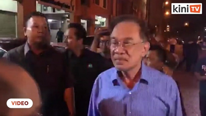 Anwar,  Wan Azizah kunci mulut lepas mesyuarat PH