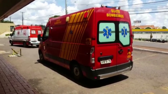 Mulher é levada à UPA Tancredo após sofrer queda no Bairro Santa Cruz