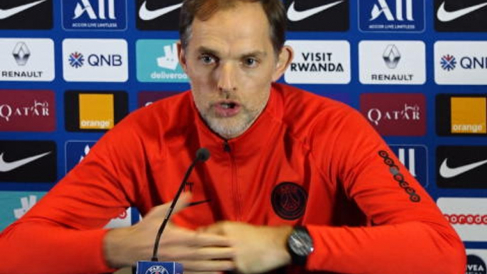 27e j. - Tuchel : “J’aime beaucoup quand Marquinhos joue au milieu de terrain”