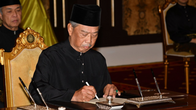 Muhyiddin becomes Malaysia prime minister, Mahathir vows to fight