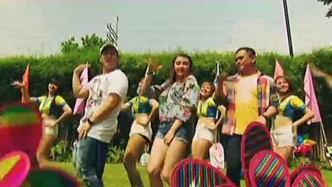 Bananakada performs the new ABS-CBN summer station ID ""Ikaw Ang Sunshine Ko""