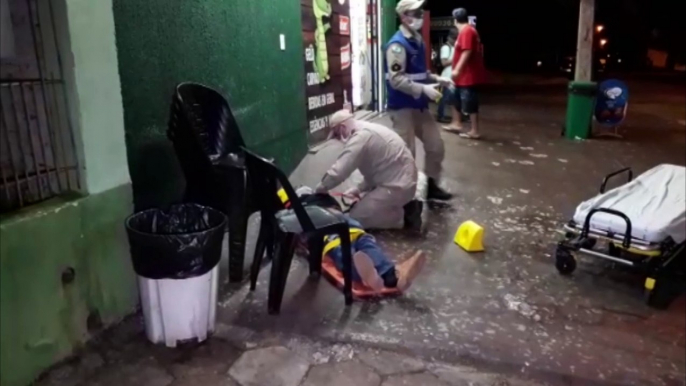 Homem sofre queda na Rua Jacarezinho e mobiliza socorristas e médico do Siate