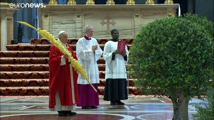 Covid-19: Domenica delle palme in una San Pietro deserta