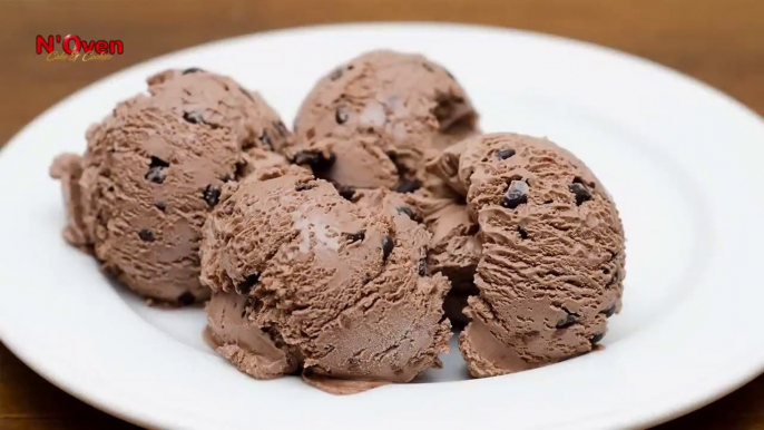 HOMEMADE CHOCOLATE ICE CREAM RECIPE - EGG LESS - NO ICE CREAM MACHINE