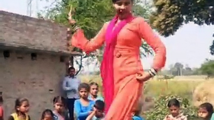 Recording dance 2020. Ek ladki ne kiya hai dance Bhojpuri gane par.  Stage show recording dance video