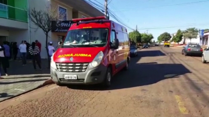 Idoso é socorrido ao sofrer queda no Bairro Santa Cruz