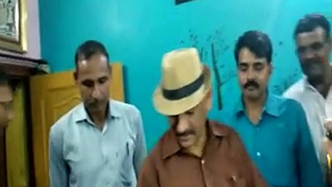 Junior engineer arrested taking bribe of 30 thousand rupees