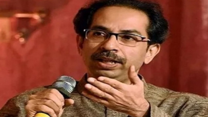 Shiv Sena MLAs Meet Uddhav Thackeray In Matoshree Today