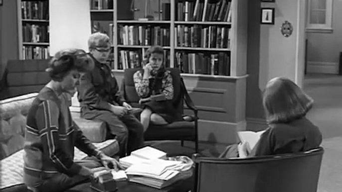 The Patty Duke Show S1E20: The Continental  (1964) - (Comedy, Drama, Family, Music, TV Series)