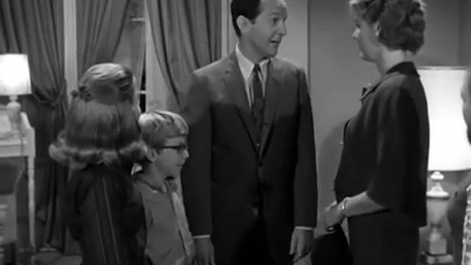 The Patty Duke Show S1E03: The Elopement (1963) - (Comedy, Drama, Family, Music, TV Series)