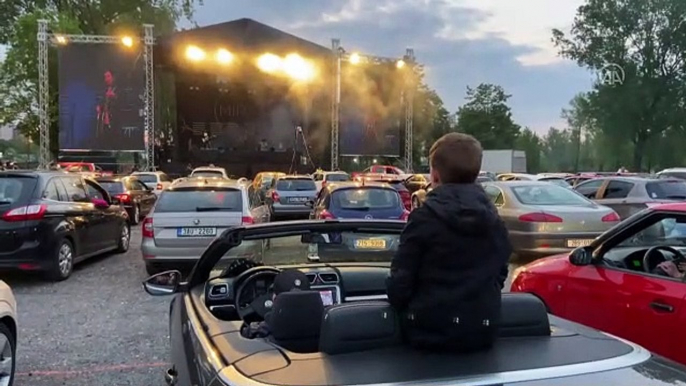 Boleh Dicoba, Konser Musik Drive-In di Ceko