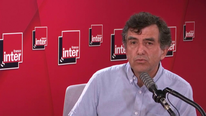 Arnaud Fontanet, épidémiologiste sur les reconfinements localisés observés en Espagne : "C'est vraiment un signal d'alerte pour nous. Il faut peut-être qu'on se ressaisisse un petit peu""