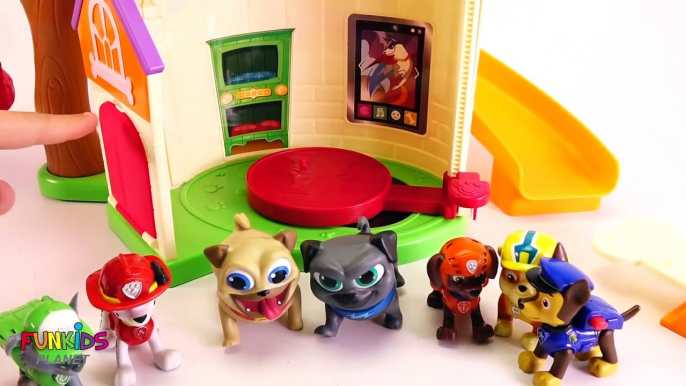 Paw Patrol Skye & Chase Rescues Pets with Puppy Dog Pals Tree House