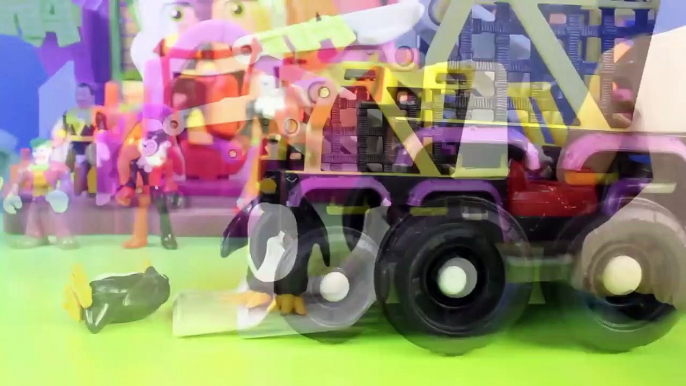 Imaginext Penguin Shows Off New 6 Wheeler Toy And Captures Power Rangers For Joker