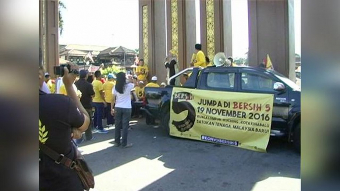 Colourful Bersih 5 convoy flags off in Kelantan