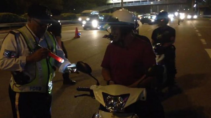 Police slap traffic summonses