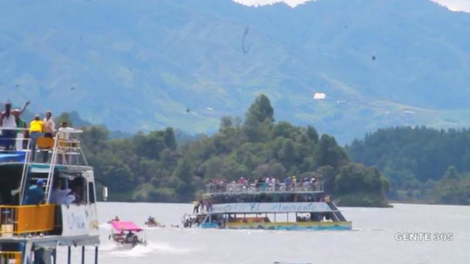 Nine dead after Colombia tourist boat sinks in reservoir