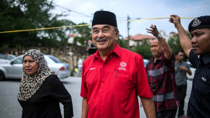 Melaka Umno proposes for Zahid, Hishammuddin, KJ to win uncontested in next party polls