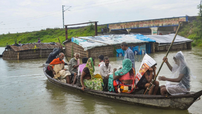 Nonstop 100: Flood fury in Bihar, Assam