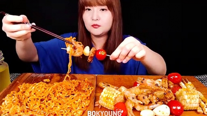 ASMR (COOKING & EATING) SPICY FIRE NOODLES , FRIED SHRIMP, GRILLED CORN BUTTER. MUKBANG