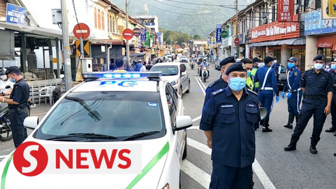 Smaller crowd at  Ayer Itam markets but still not ideal, says Penang police chief