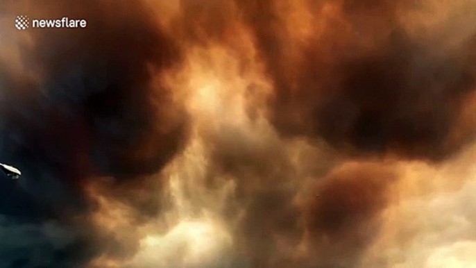 Terrifying orange clouds from River fire fill sky over Monterey County, California