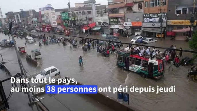 Pakistan: Karachi inondée par la mousson