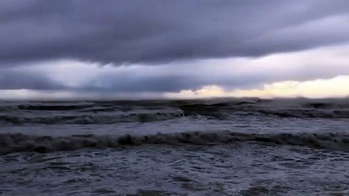 Maltempo Liguria, forte mareggiata a Sestri Levante