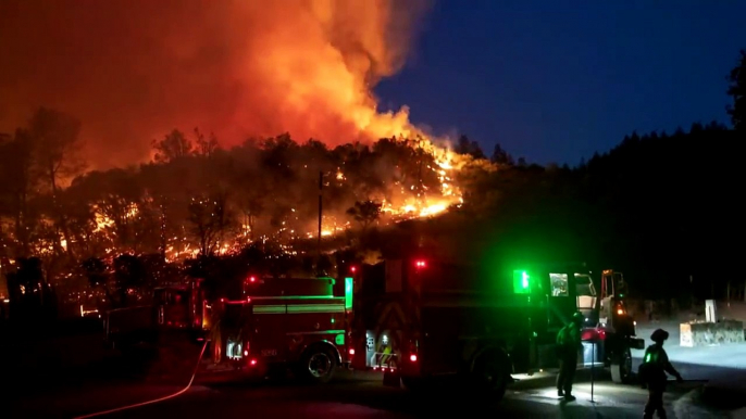 Wildfires - new blaze in wine country forces evacuations