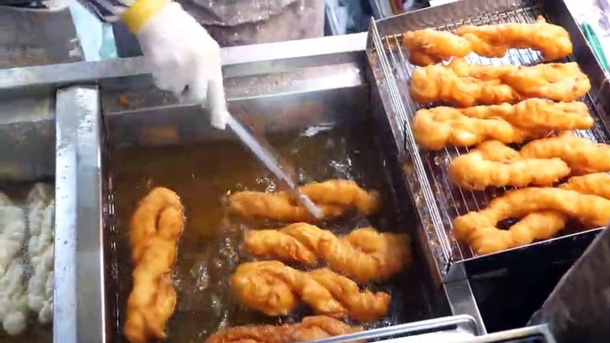 Best Korean Snack Twisted Doughnuts in Seoul - Korean Street Food