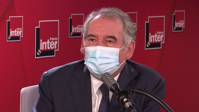 François Bayrou, Haut-commissaire au Plan : dans les Pyrénées-Atlantiques, "pendant les vacances, il y a eu des afflux de population parfaitement décidé à ne pas respecter les règles et les mesures sanitaires" #le79Inter