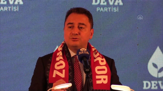 DEVA Partisi Genel Başkanı Babacan, partisinin Zonguldak kongresinde konuştu