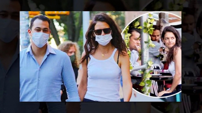 Katie Holmes awoke, said goodbye to boyfriend Emilio. After Suri Cruise hospital