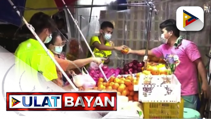 Presyo ng mga bilog na prutas sa Divisoria, tumaas na; Mga malalagkit na pagkain, pinilahan din