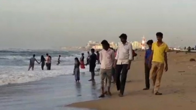 Chennai residents rejoice as Marina beach reopens after 8 months