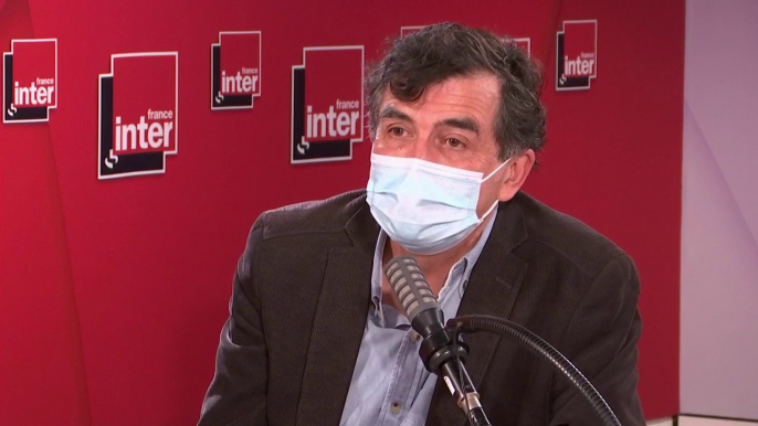 Emmanuel Macron malade de la Covid-19 : "Je n'ai pas d'inquiétude particulière, vu son âge", dit Arnaud Fontanet