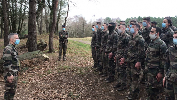 Comment les futurs chefs de l’armée de terre se préparent aux terrains les plus rudes