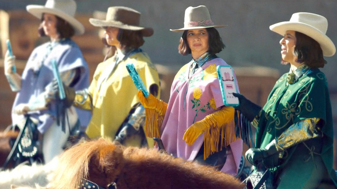 Klarna "The Four Quarter-Sized Cowboys" Super Bowl Commercial 2021 with Maya Rudolph